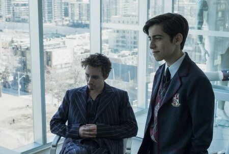 Фото из сериала «Академия Амбрелла»